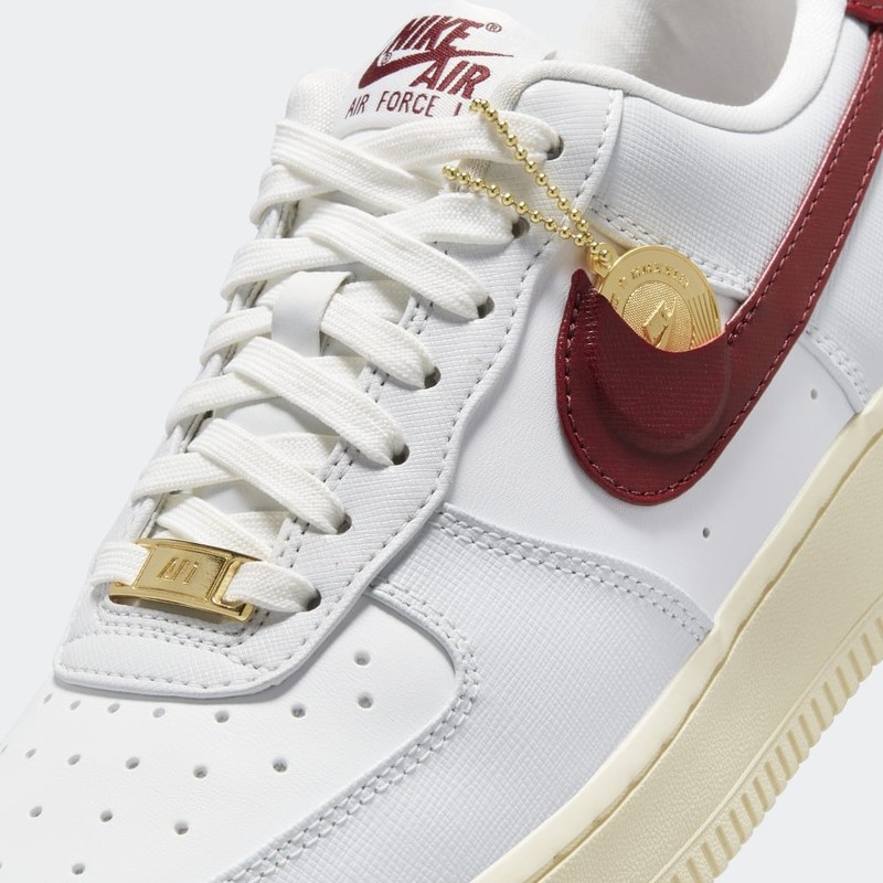 Nike just do it 2025 air force 1 red